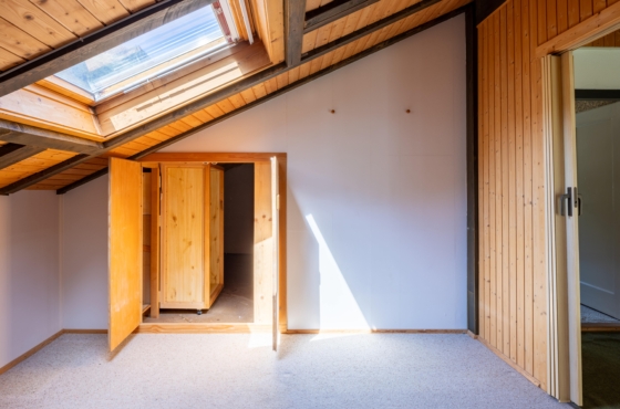 Schlafzimmer im DG mit Kniestock