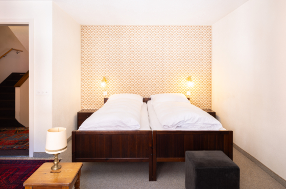 Hotelzimmer mit Bad Wohnhaus