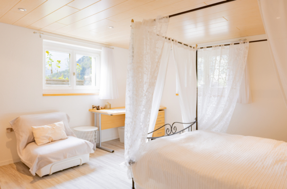 Zusätzliches Zimmer im EG
